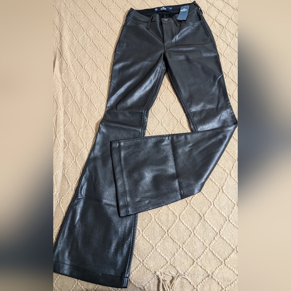Final Sale 💫 💫 💫 Hollister faux leather bell bottom pants